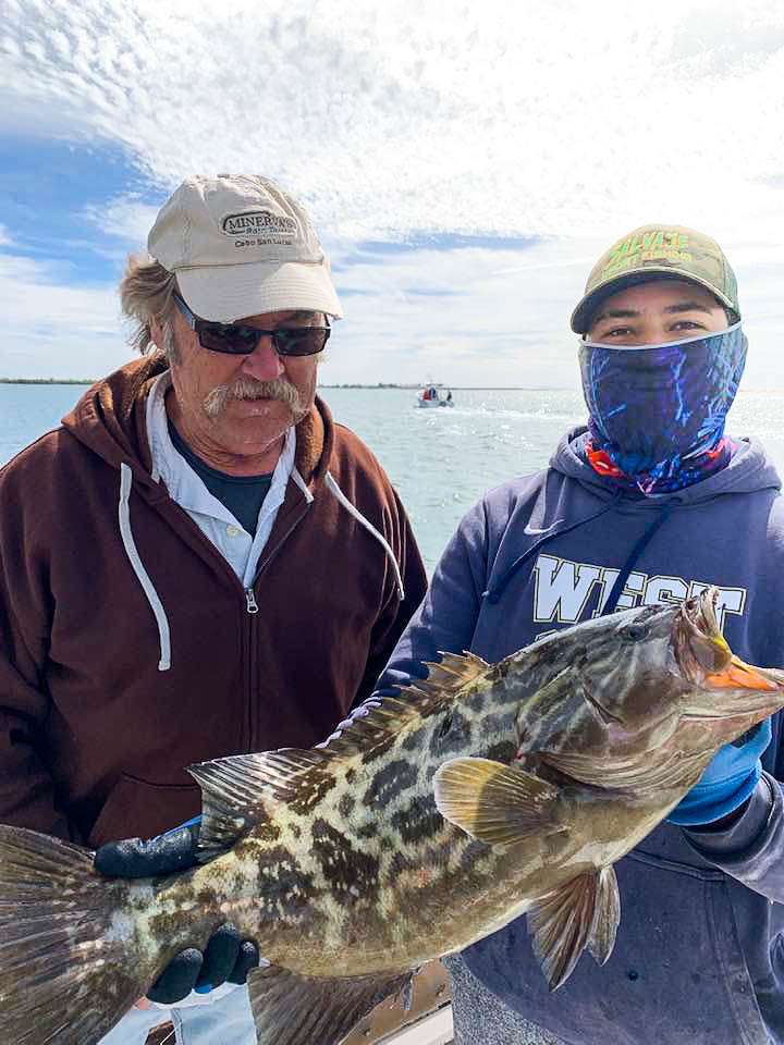 Lope Mateos grouper with one masked angler and one not!